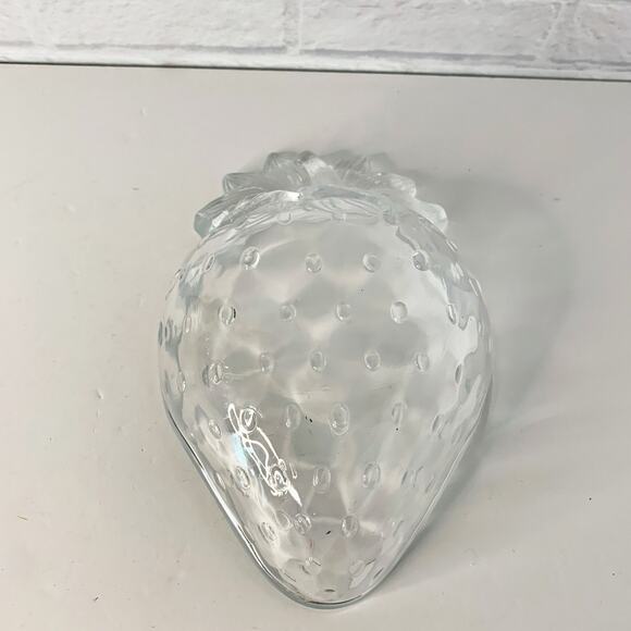 Mikasa Studio Nova Strawberry Delight Glass Candy Fruit Bowl Trinket Dish - Picture 4 of 7